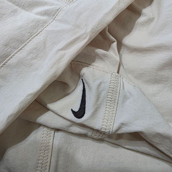 Nike Tech Woven Oversized Pants Light Orewood Black Men’s Medium New  HM7158-104 - Picture 4 of 11